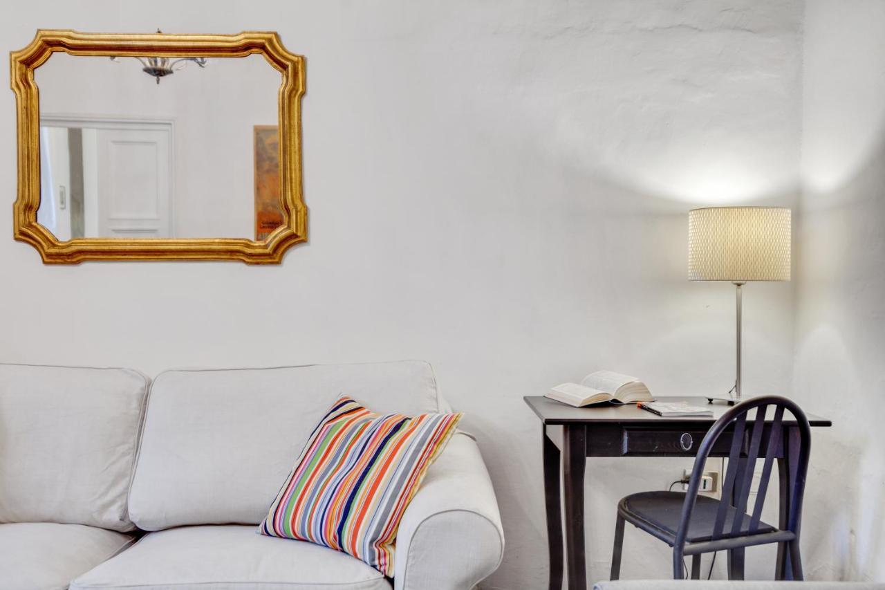 Porta Rossa Apartments Near Ponte Vecchio Φλωρεντία Εξωτερικό φωτογραφία