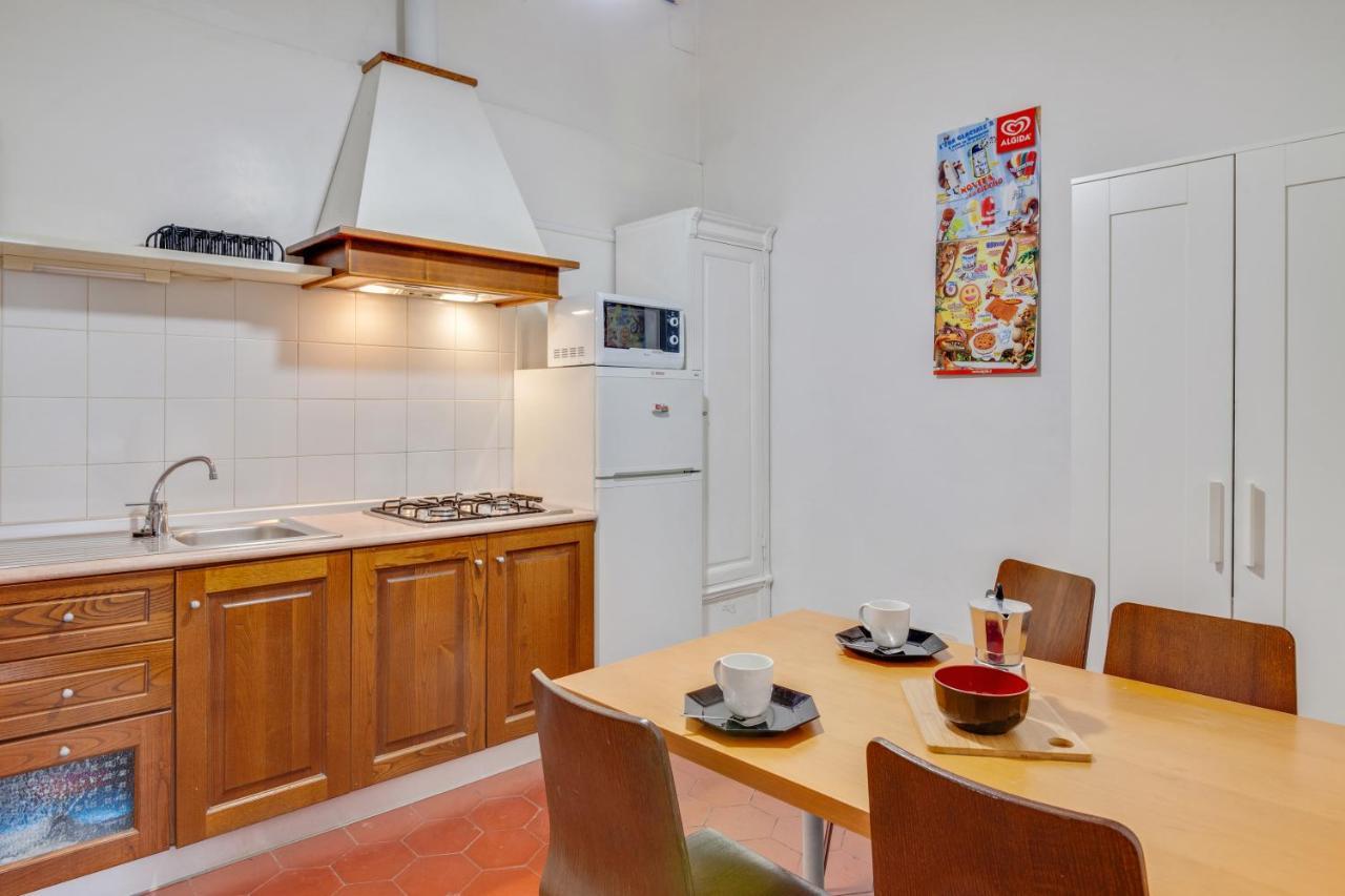 Porta Rossa Apartments Near Ponte Vecchio Φλωρεντία Εξωτερικό φωτογραφία
