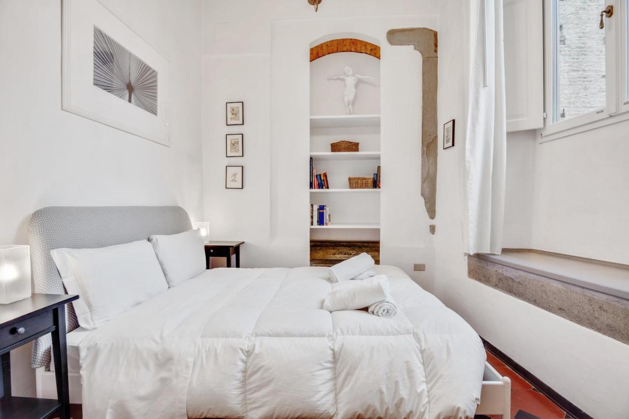 Porta Rossa Apartments Near Ponte Vecchio Φλωρεντία Εξωτερικό φωτογραφία